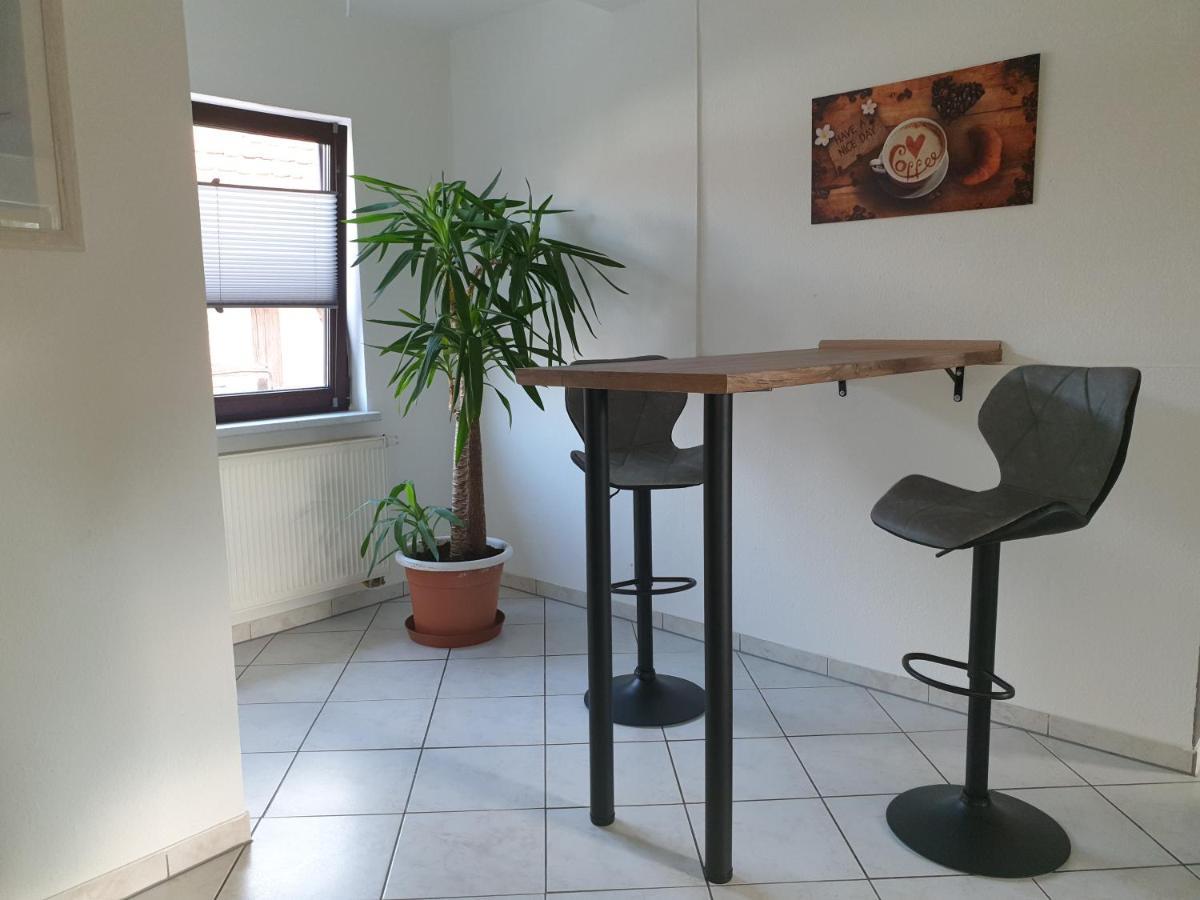 Modernes Appartement: Erfurt Autobahn Oasis Elxleben Exterior photo